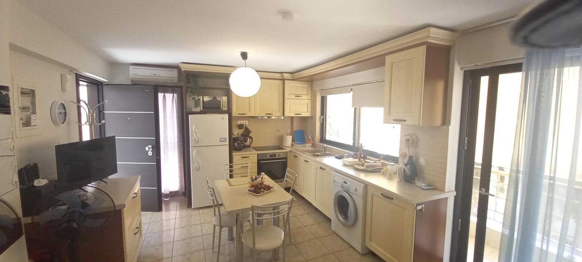 Lavrio Center - Thanasis' Studio Eksteriør billede